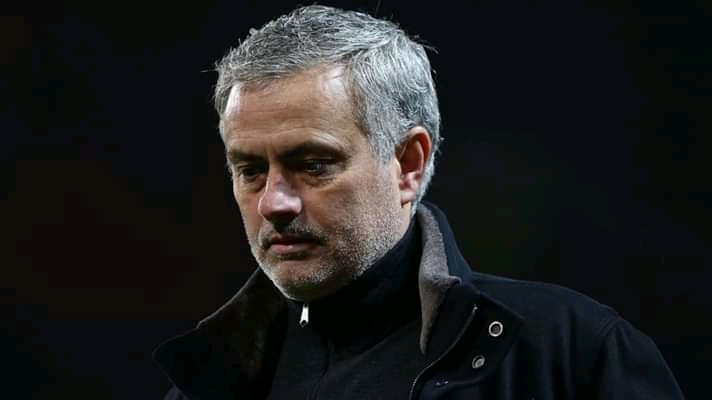 Former Man United Player Reveals 'HIDDEN' Reason Why Mourinho Was ...