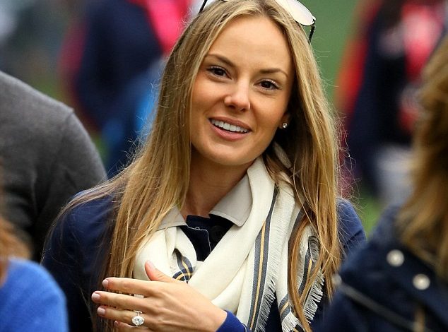 Erica Stoll