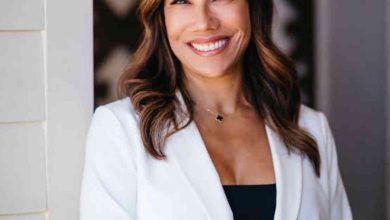 Stephanie Sarkisian