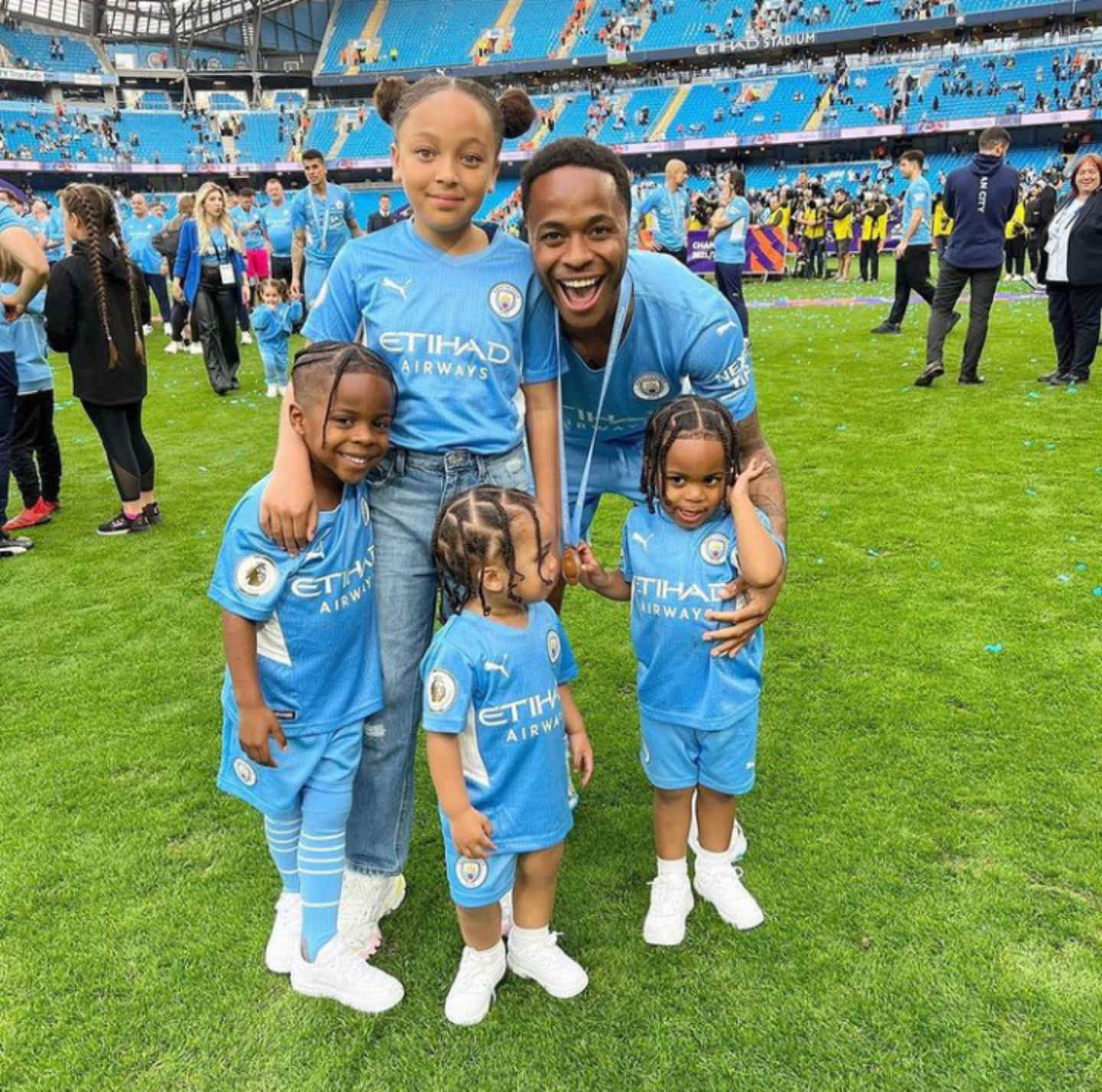 Thiago Sterling Siblings 