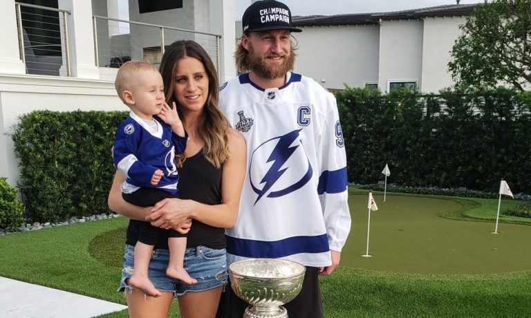 Steve Stamkos Wife