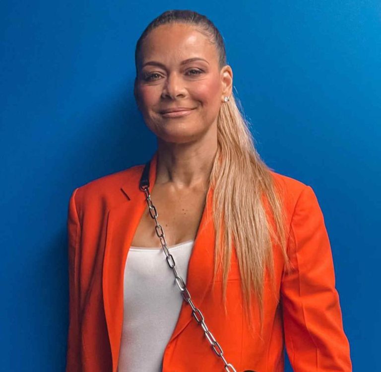 Sonya Curry Bio: Stephen Curry Mom - Mysportdab