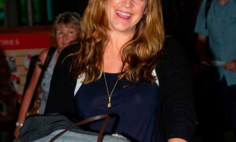 Nancy Hallam