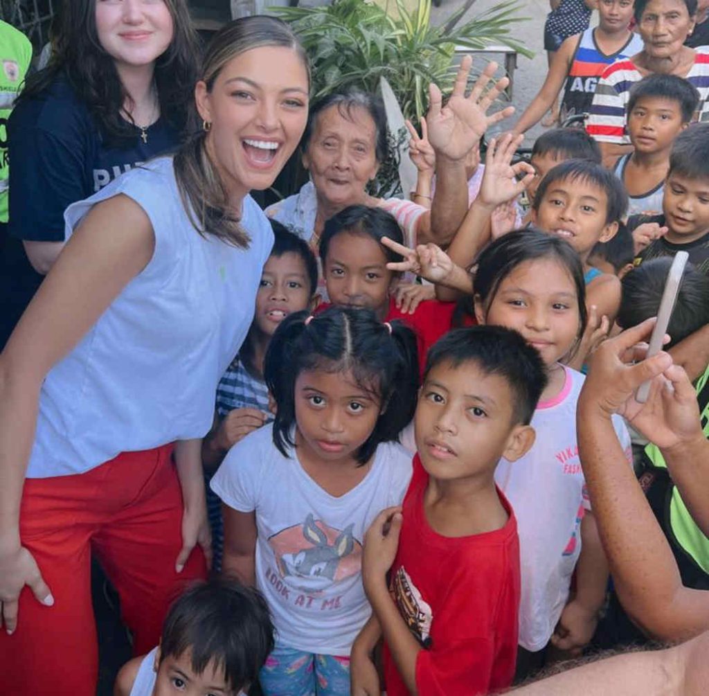 Demi-Leigh Tebow Bio: Tim Tebow Wife - MySportDab