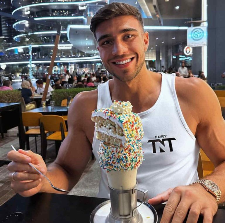 Tommy Fury Bio: Tyson Fury Brother - MySportDab