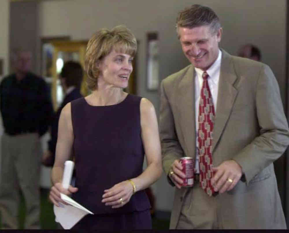 Kim Mulkey Husband Randy Robertson Bio MySportDab