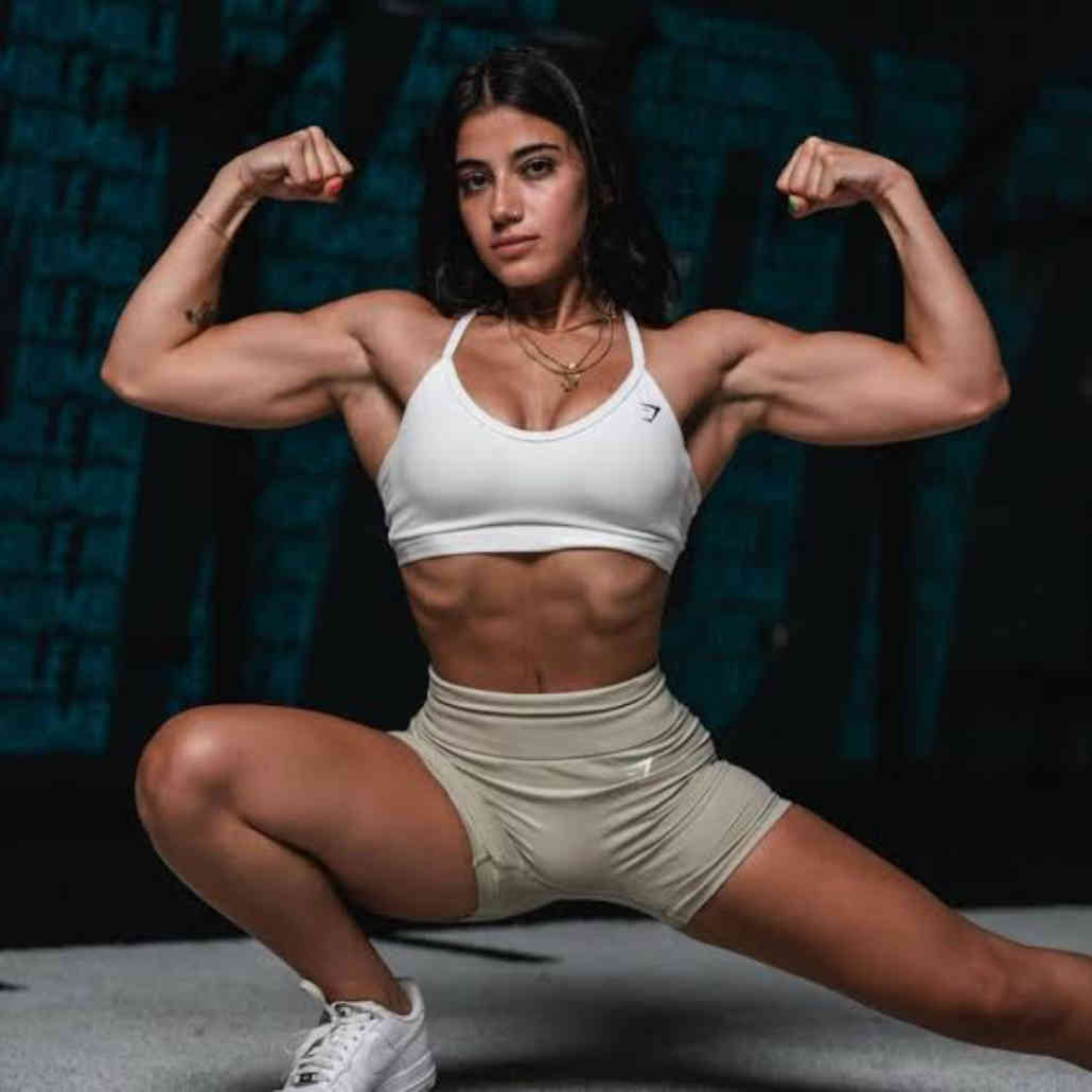 Sara Saffari Bio, Age, Instagram - MySportDab