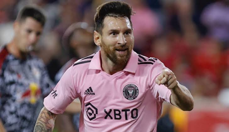 Messi REACTS After Being BOOED By Inter Miami Fans AGAIN!