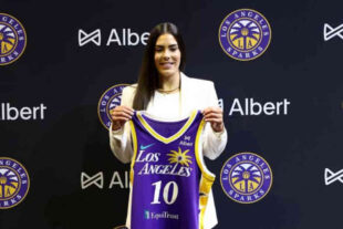 Kelsey Plum Nude: Bikini Slip Photos! - MySportDab