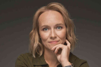 Who Is Daria Abramowicz