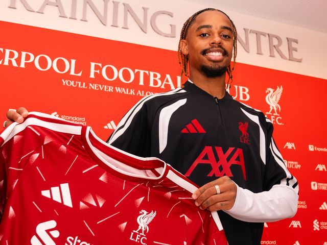 Bradley Barcola – Paris Saint-Germain to Liverpool (£123 Million)
